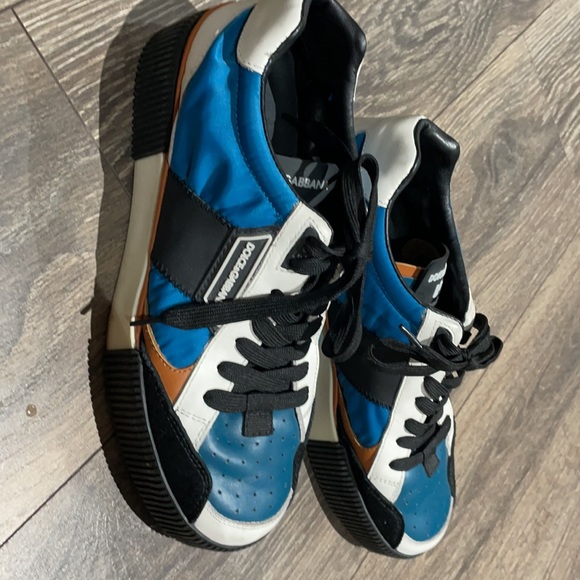 Dolce Gabbana Great combination with blue jeans and white t